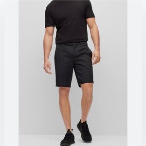 Boss Hugo Boss Hitch Black Flat-Front Men's Shorts 50196230 Golf Green Label